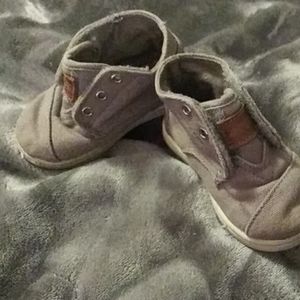 Baby shoes